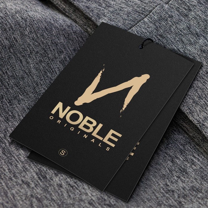 Étiquettes à suspendre en suède pour col de bouteille